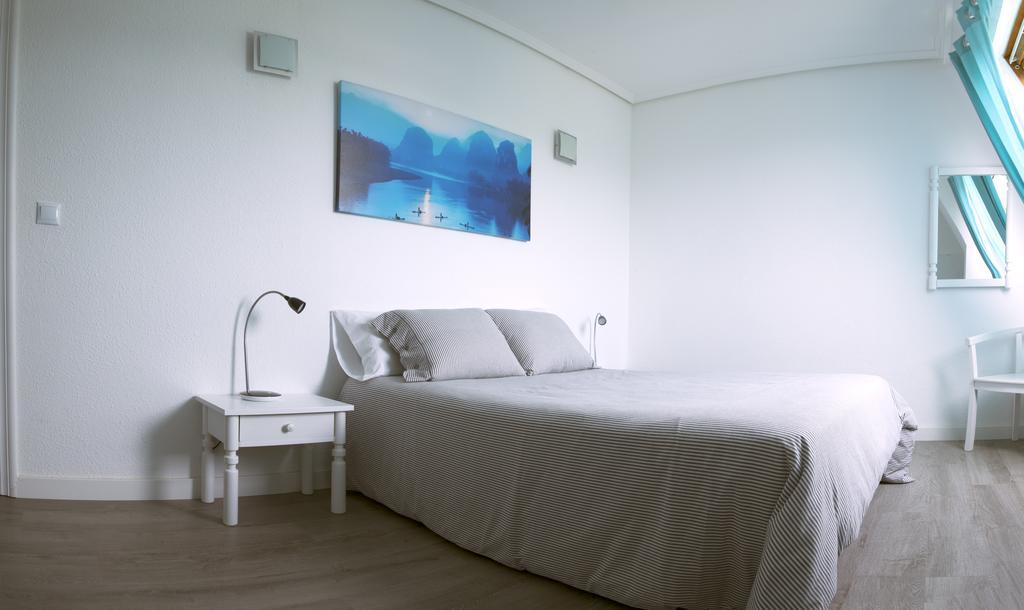 H.A.N.D Surf Hostel Ланґре Екстер'єр фото
